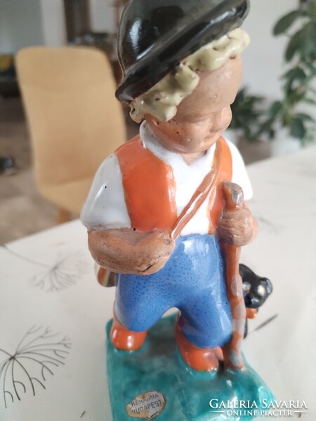 Szécsi Jolán kerámia figura cca16 cm