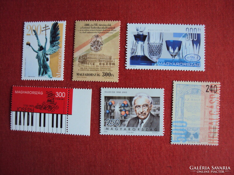 Magyar postatiszta bélyegek blokkok névértéken eladók-Sz-21