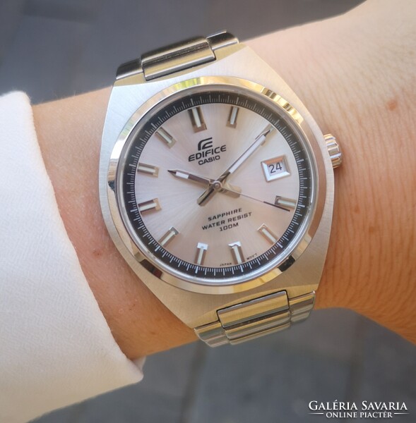 Casio Edifice EFB-109D-7AV karóra - teljes gyári szettel - Tiktakwatch garanciával