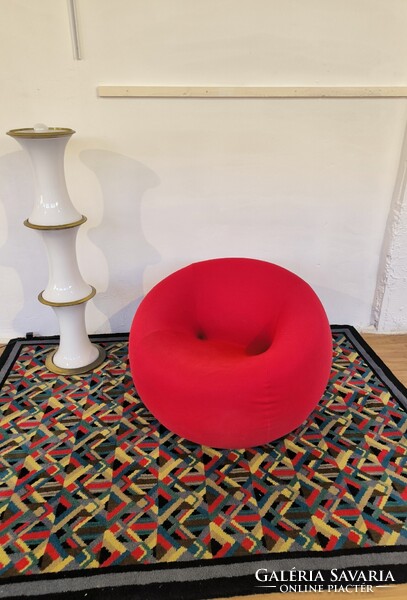 Gaetano Pesce UP1 fotel – B&B Italia, piros