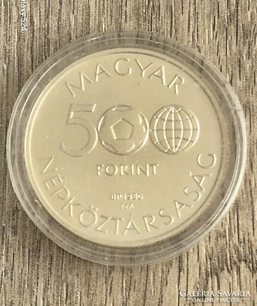 1986 – Mexikói labdarúgó-világbajnokság II., „játékosok” ezüst 500 forint