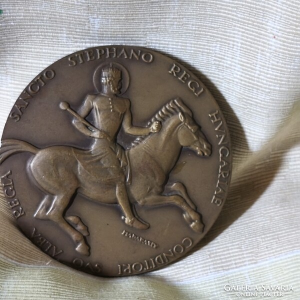 Ritka nagyméretű  Szent István Emlékév bronz érem 1938 – Madarassy Walter alkotása (Alba Regia)