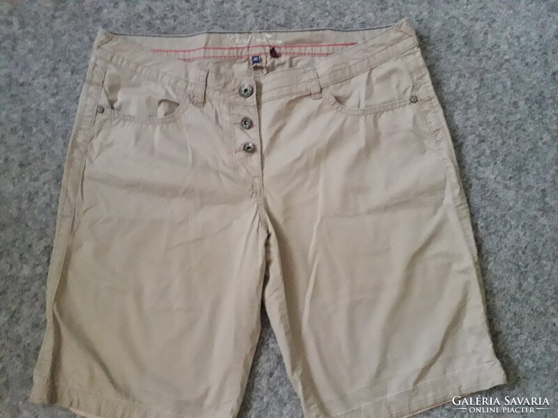 Tom Tailor beige cotton pocket buttoned bermuda shorts size 40.42 like new