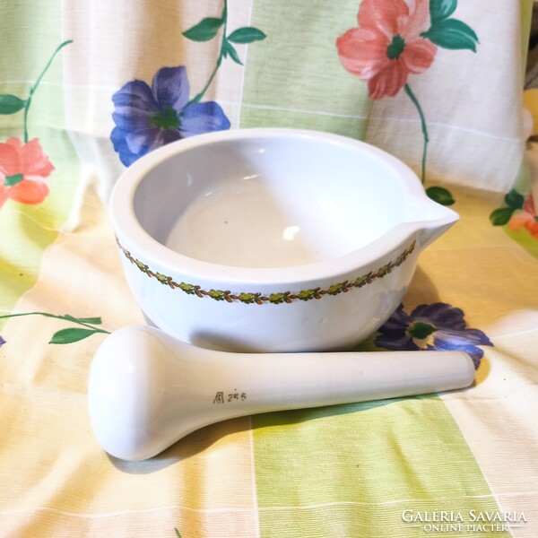 Nagyméretű,  27 cm KŐPORC laboratóriumi porcelán mozsár I. Ferenc József és II. Vilmos portréjával