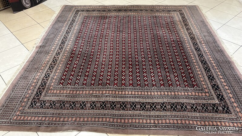 4137 KIÁRUSÍTÁS Pakisztáni Bokhara kézi gyapjú perzsa Szőnyeg 250X240CM
