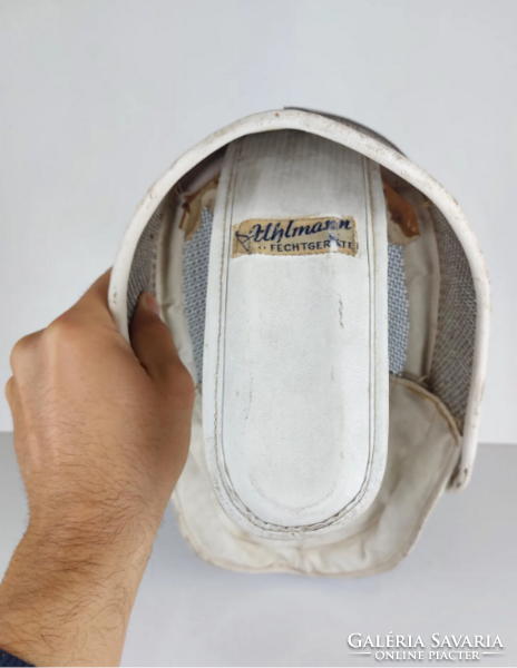 Uhlmann vivokard sisak, retro sport disztargy