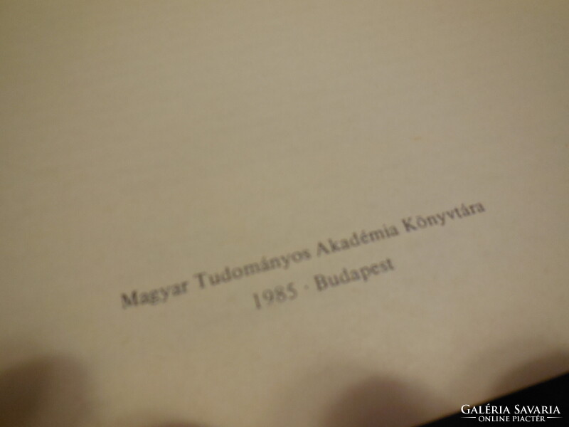 ARANY  JÁNOS Akadémiai kézirataiból  ,MTA . Könyvtára 1985 Bp. Keresztúry Dezső  előszavával