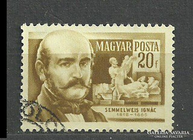 Tudósok 20 f