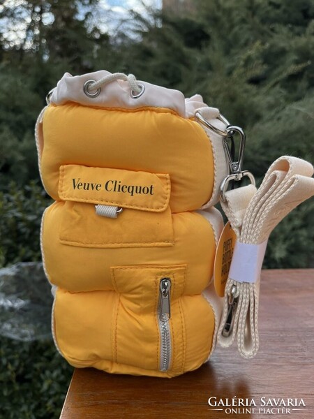 CHAMPAGNE CLUB - Veuve Clicquot Puffy Style – Pezsgőtartó Hűtőtáska (2 db)