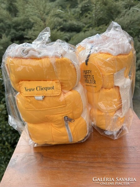 CHAMPAGNE CLUB - Veuve Clicquot Puffy Style – Pezsgőtartó Hűtőtáska (2 db)