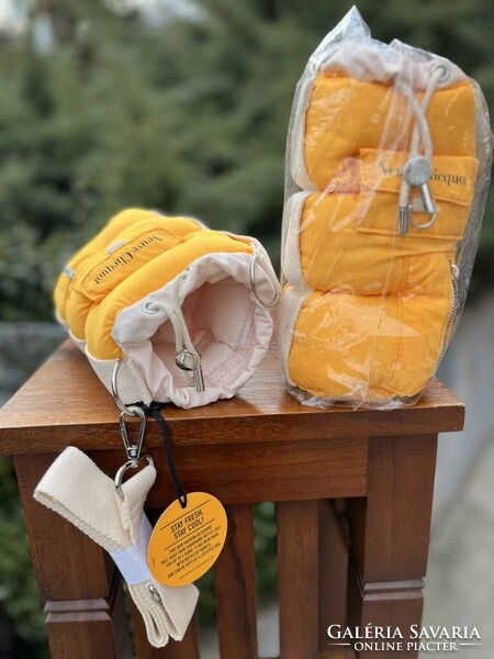 CHAMPAGNE CLUB - Veuve Clicquot Puffy Style – Pezsgőtartó Hűtőtáska (2 db)