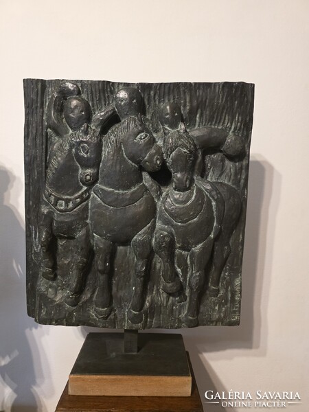 Contemporary/modern bronze sculpture