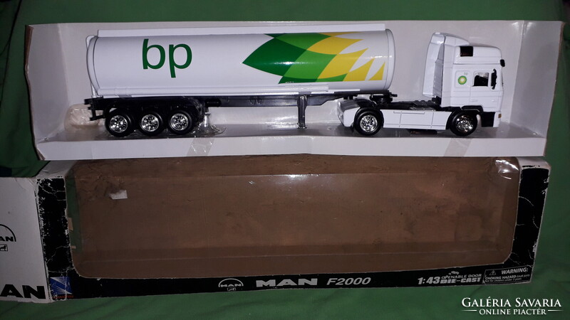 Minőségi ÓRIÁS- NEW RAY MAN BP - teljes fém kamion modell jármű dobozával 1:43 39cm a képek szerint