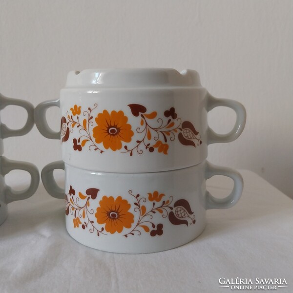 4db Alföldi porcelán leveses csésze Panni dekoral.