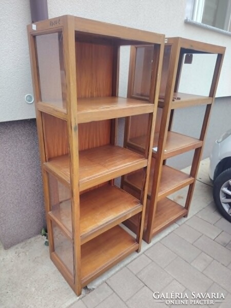 Art deco, mid century tömörfa vitrin, 2db, könyvesszekrény, polc