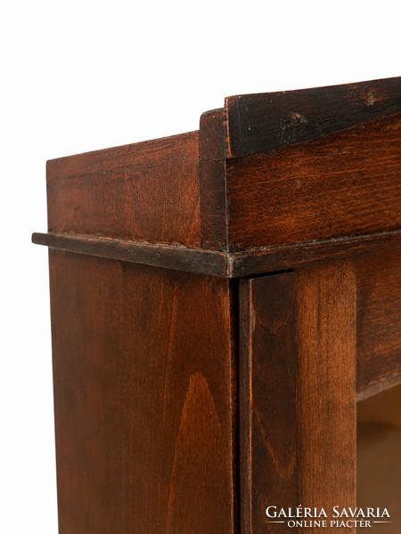 Biedermeier bükk furnérozott kis vitrinszekrény, 42 cm – 19. század első fele