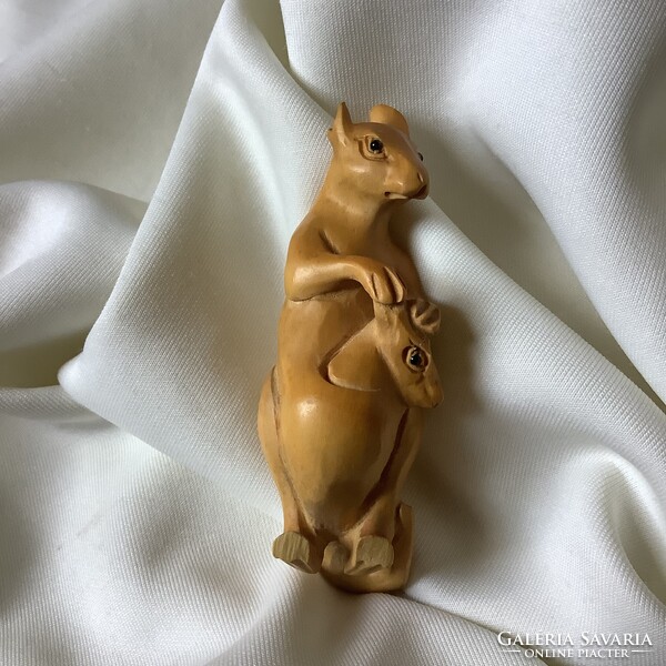 Kenguru babájával Fa Állat japán netsuke necuke Miniatűr fafaragás Feng Shui Kínai Keleti Horoszkóp