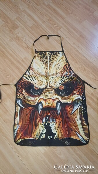 ÚJ Predator (Ragadozó) mintás prémium grillkötény eladó!