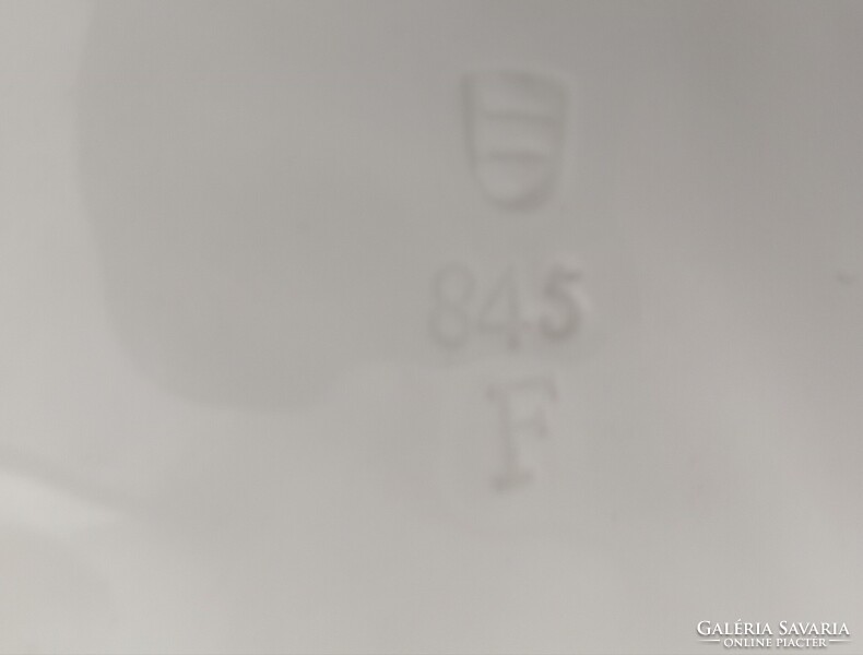 KORAI, RITKÁBBNAK GONDOLT, CSALÁDOT ÁBRÁZOLÓ,RÉSZLETES KIDOLGOZÁSÚ, JELZETT PORCELÁN, KISEBB  SÉR...