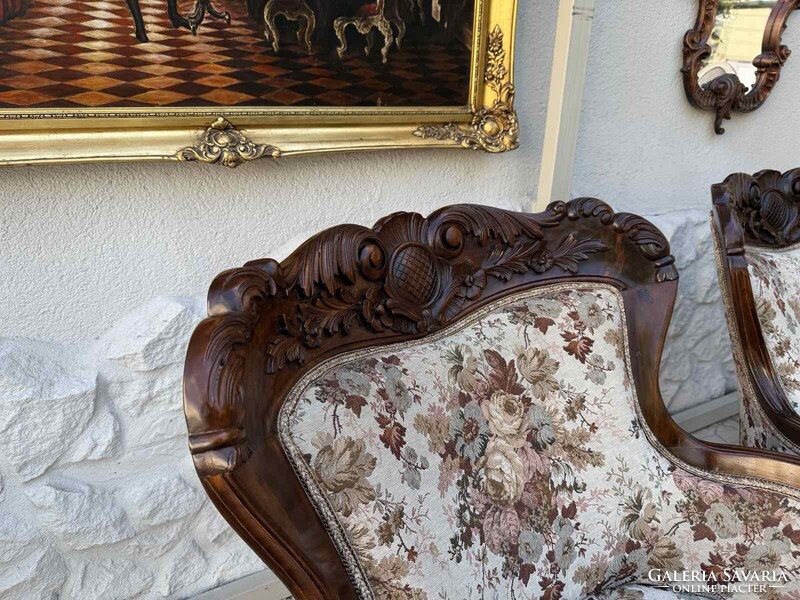 Páratlan ritkaság: Neorokokó faragott rekamié / chaise longue pár (jobbos és balos)