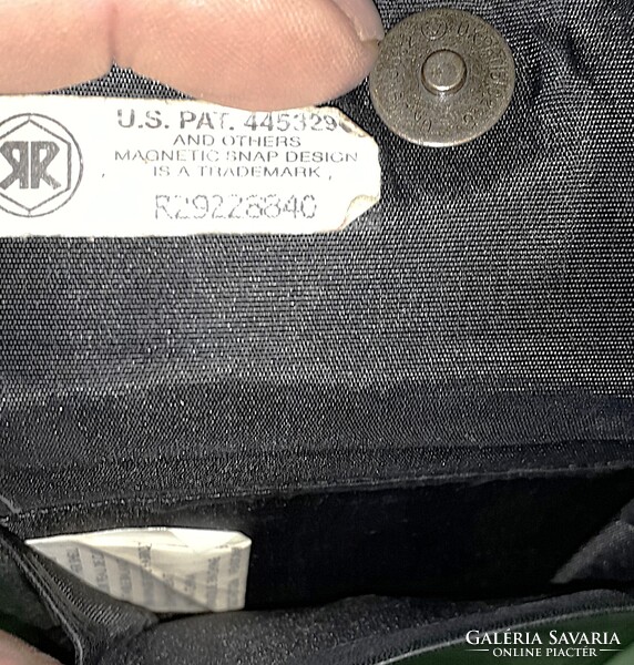 Minőségi férfi EDDIE BAUER fekete bőr válltáska / pénztárca réz zippzárral csattal JÓ ÁLLAPOTBAN
