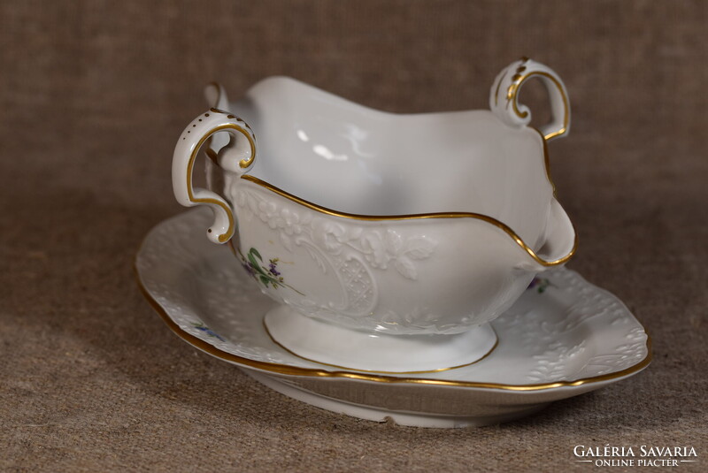 Meissen porcelán mártásos tál alátéttel Sauciere Blumen relief virágfestés Németország 1930