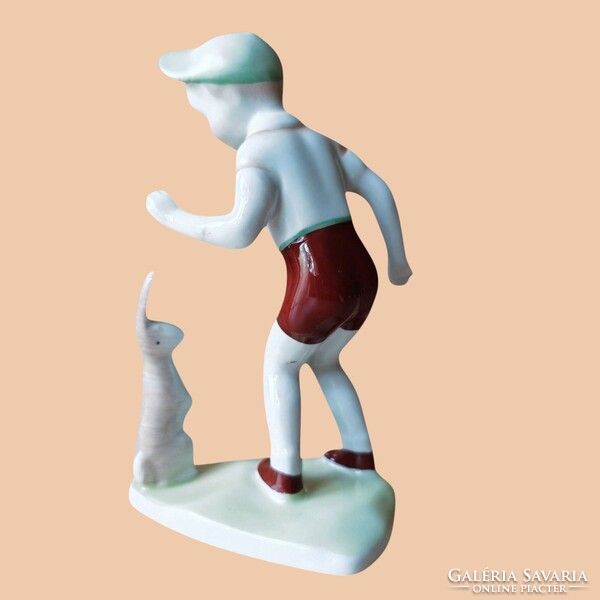 Aquincum porcelán „Kis kertész” figura – nyuszis kisfiú, jelzett