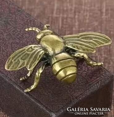 Solid Cast Copper Bee Figure (Antiqued)