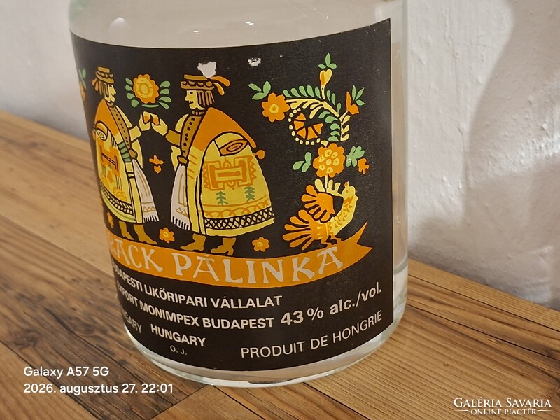 Pálinka Ritkaság ! Barack Pálinka 4 Literes !!! 48 cm magas üveg !