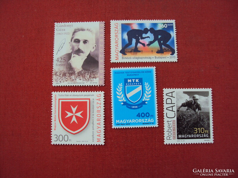 Magyar postatiszta bélyegek blokkok névértéken eladók-He-41
