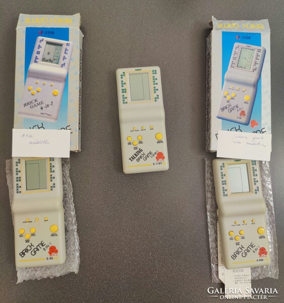 Eredeti Brick Game játék konzol