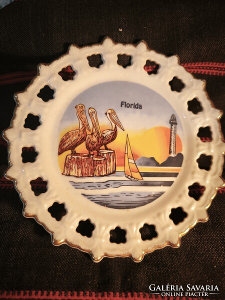 Vintage Florida szuvenír dísztányér – áttört szélű, aranyozott porcelán