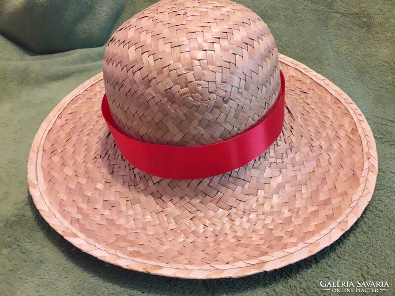 Women's Light Summer Straw Hat with Ribbon, New
