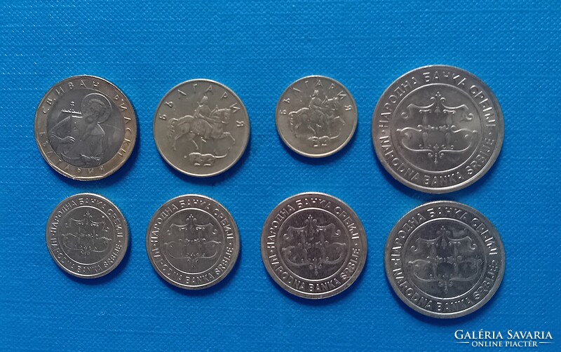8 db bolgár érme   , 1999 2002 2003 évi , aUNC