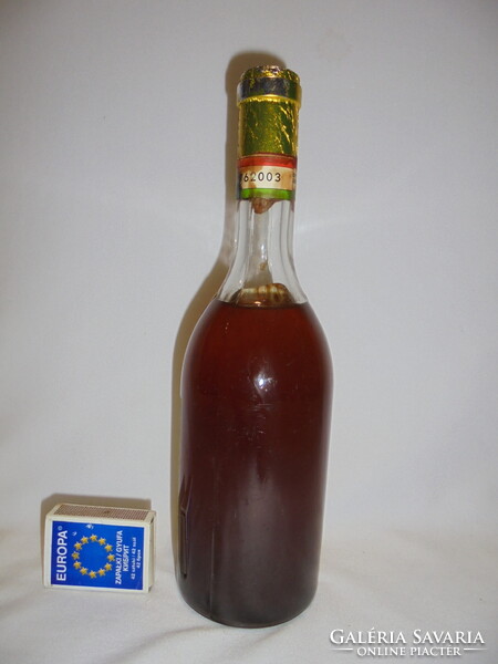 Tokaji Aszú - 1979 - 3 puttonyos - 0,5 literes - névre szóló