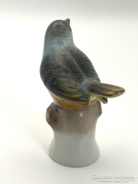 Eredeti Herendi vörösbegy porcelán figura (Modellszám: 5048) – Hibátlan!