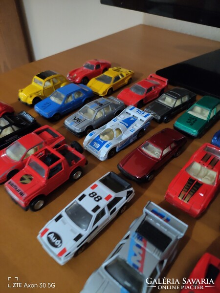MC Toys kisautók csomagban