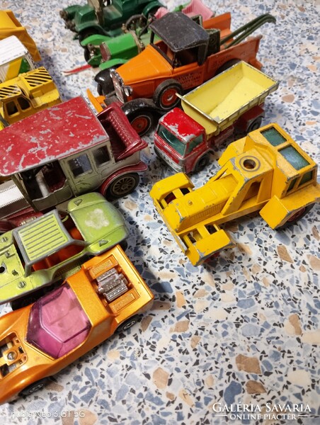 Eladó régi Matchboxok