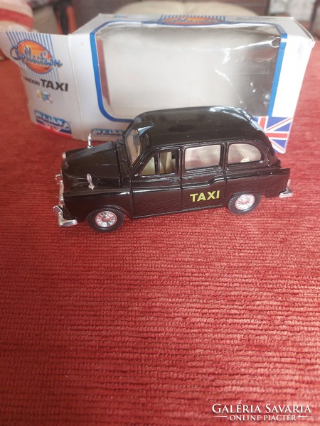 Fém londoni taxi miniautó