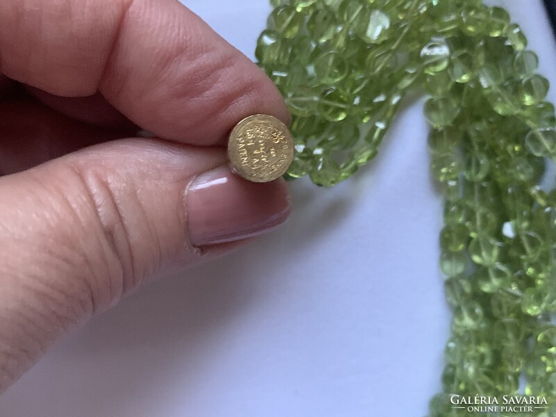 Peridot többsoros nyaklánc ezüst szerelékkel