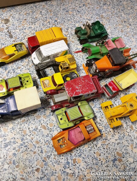 Eladó régi Matchboxok