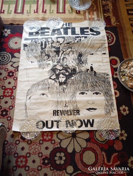 Beatles híres, 1966-os Revolver albumának eredeti brit promóciós posztere (Klaus Voormann ikonikus g