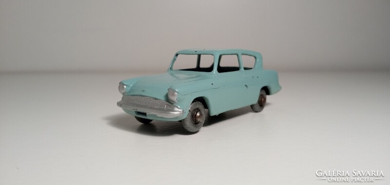 Matchbox Ford Anglia