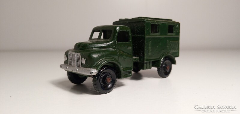 Matchbox Austin Mk2 Radio Truck