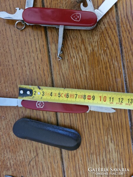 3 db régi zsebkés – Victorinox Spartan, Pocket Pal + vintage manikűrkés