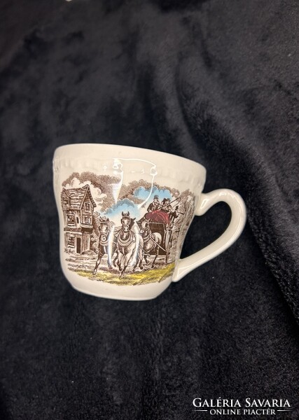 Royal Tudor Ware teáskészlet