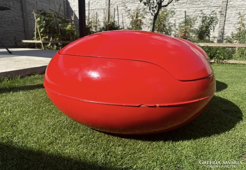 Ghyczy Péter Tojás fotel / Egg Chair