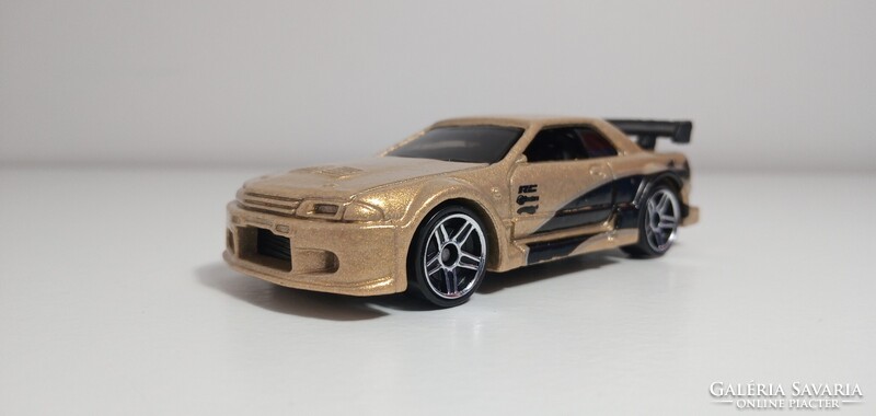 Hot Wheels Nissan Skyline R32