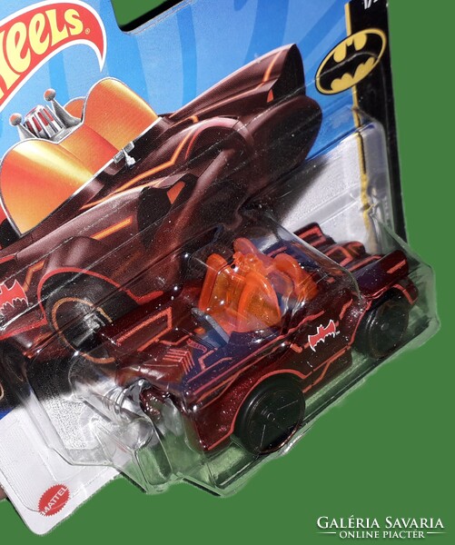 2023. MATTEL - HOT WHEELS - BATMAN CLASSIC SERIES TV BATMOBILE - 1 :64 fém kisautó a képek szerint