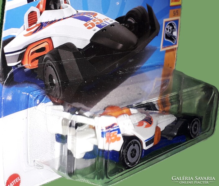 Egy 2023-as kiadású Hot Wheels Batman: The Animated Series Batmobile kisautó látható.  Főbb termékje